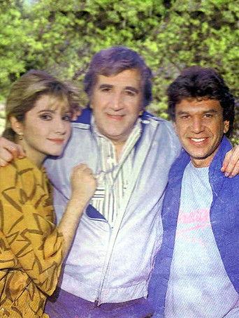 Τρεις και ο... Κούκος! dizi afişi