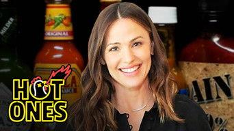 Jennifer Garner Says “Golly” While Eating Spicy Wings