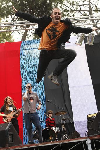 Non pensarci – La serie dizi afişi