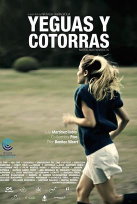 Yeguas y cotorras film afişi