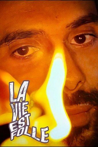 Mustapha El Atrassi - La Vie Est Folle film afişi