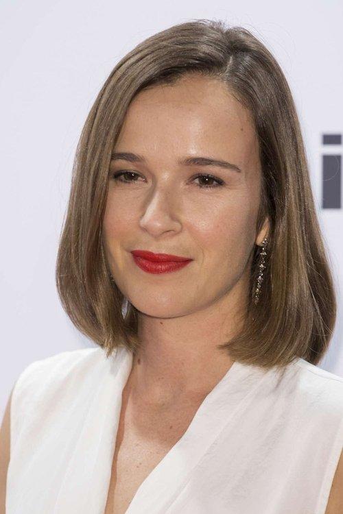 Claire van der Boom fotoğrafı