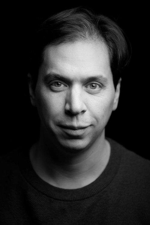 Omid Khansari fotoğrafı