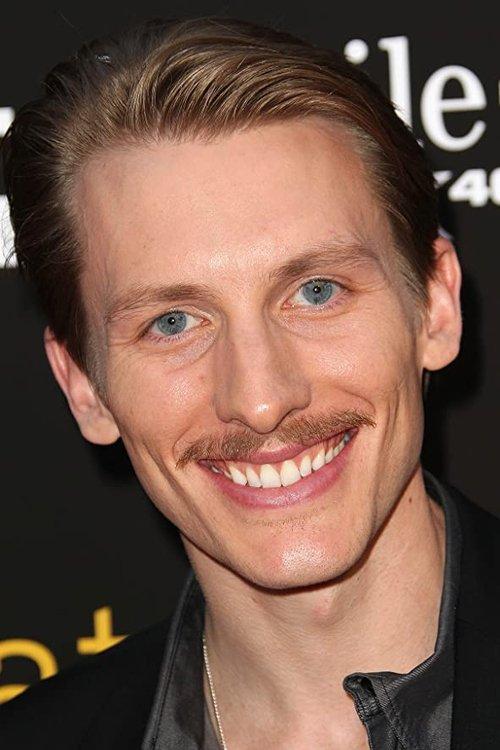 James Landry Hébert fotoğrafı