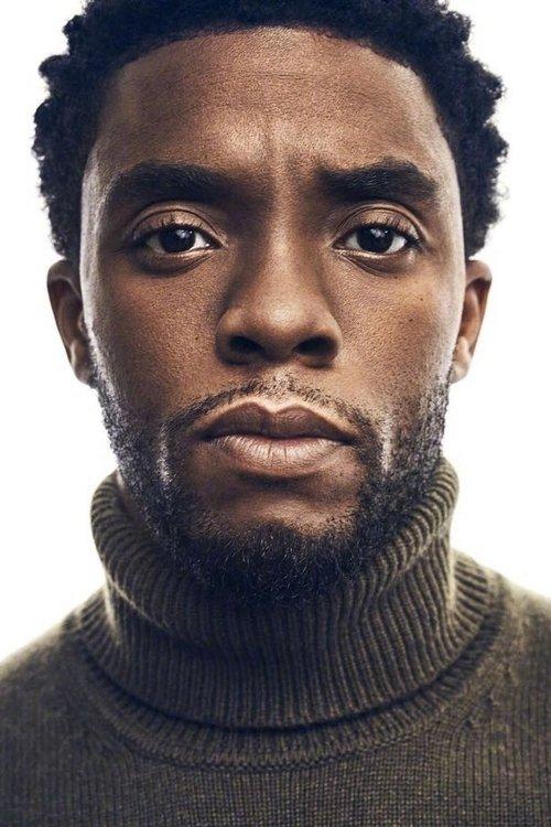 Chadwick Boseman fotoğrafı