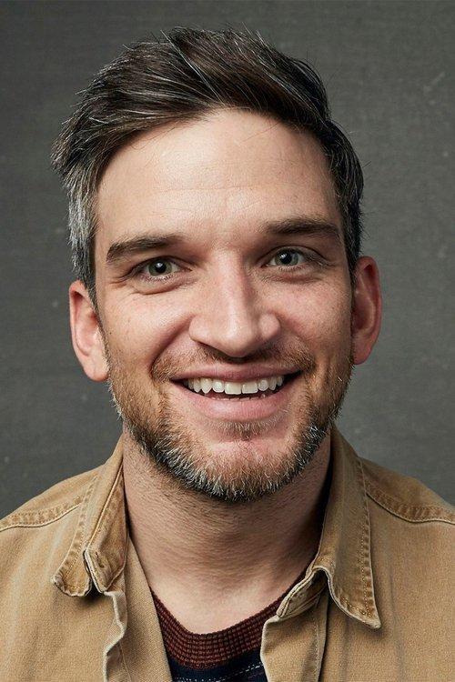 Evan Jonigkeit fotoğrafı