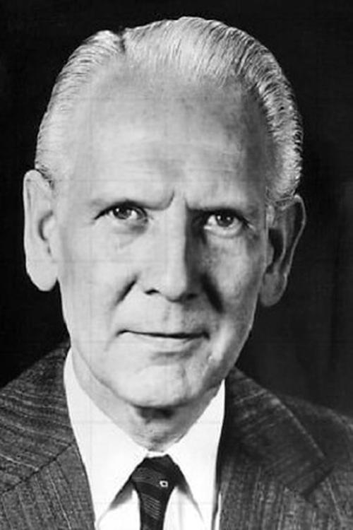 Gerald Sim fotoğrafı