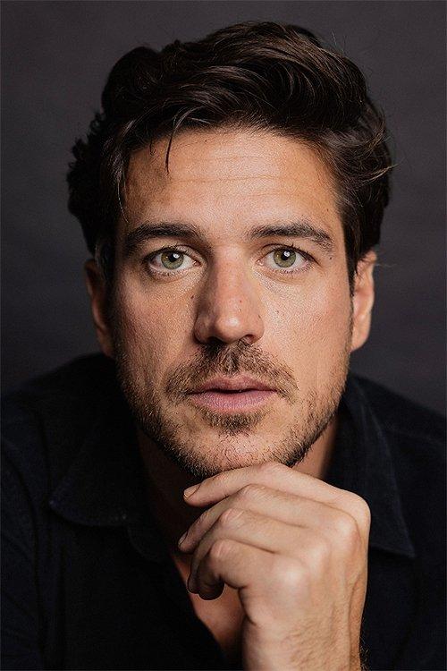 Marco Pigossi fotoğrafı