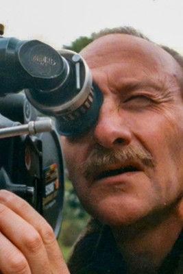 Francis Megahy fotoğrafı