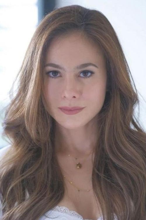 Wulan Guritno fotoğrafı