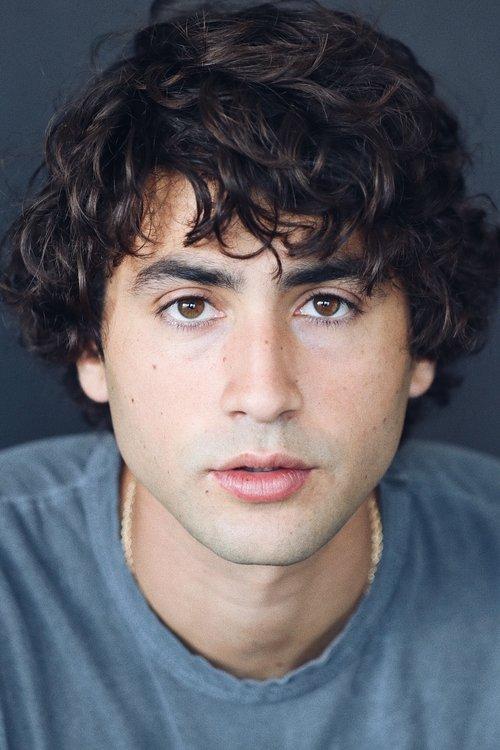 Ashton Moio fotoğrafı