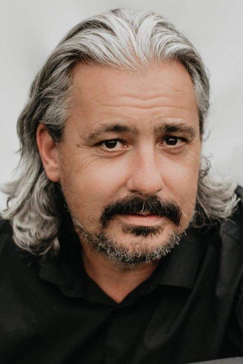 John Alan Roberts fotoğrafı