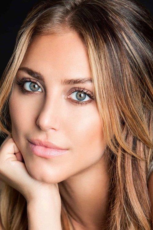 Cassie Scerbo fotoğrafı