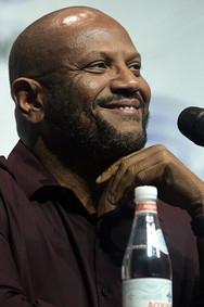 James Tucker fotoğrafı