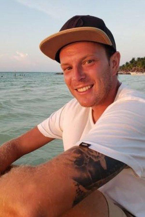 James Walsh fotoğrafı