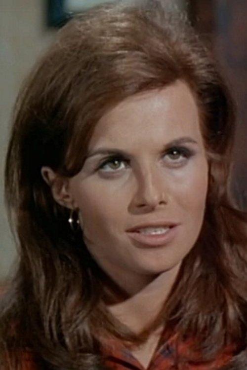 Lynn Loring fotoğrafı