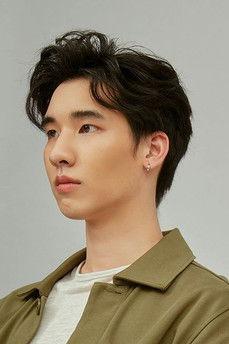 Mew Pittinun Jariyavilaskul fotoğrafı