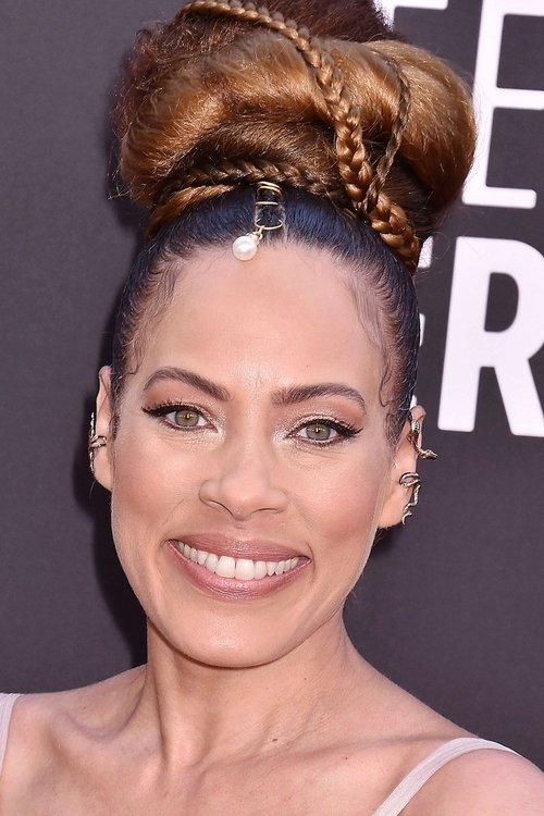 Tawny Cypress fotoğrafı