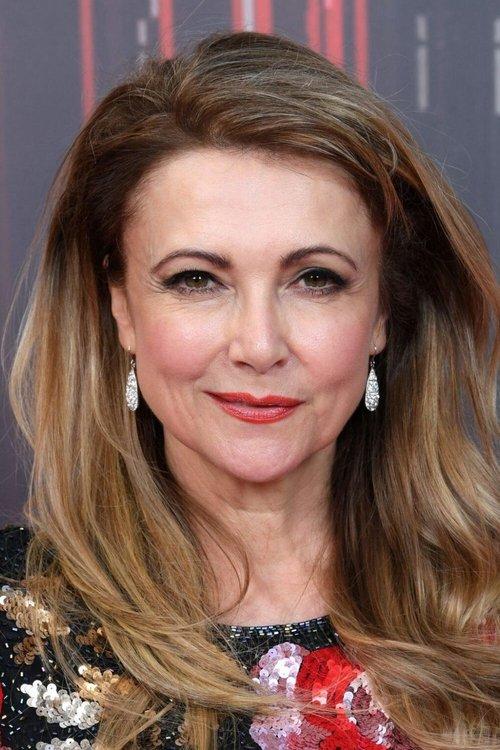 Emma Samms fotoğrafı