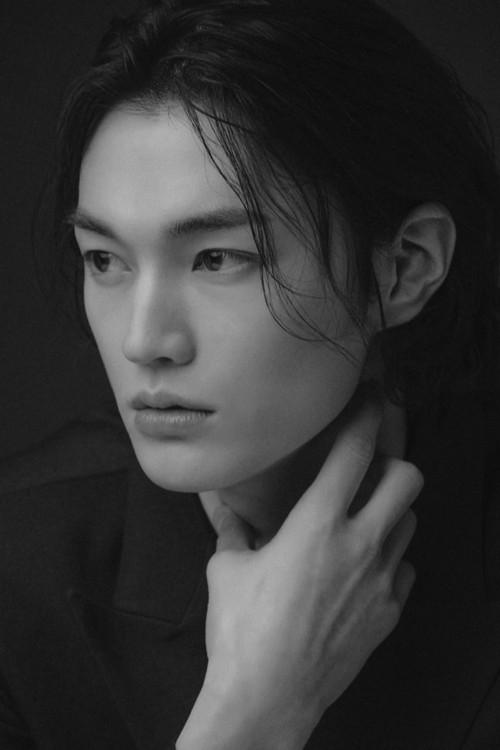 Choi Yeon-kyu fotoğrafı