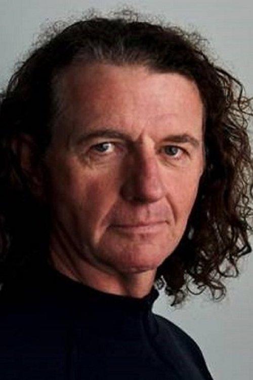 David Mackie fotoğrafı