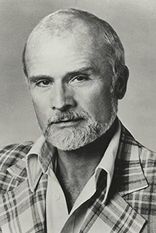 Louis Edmonds fotoğrafı