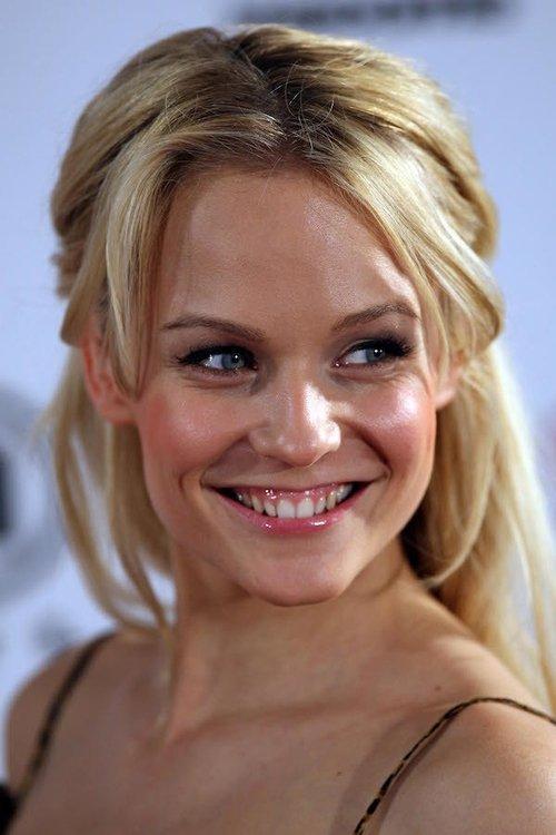 Mirjam Weichselbraun fotoğrafı