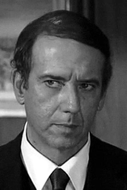 Albert Paulsen fotoğrafı