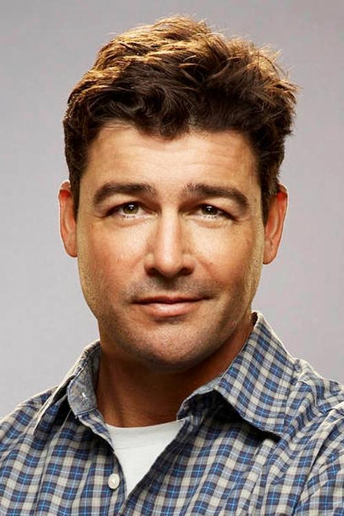 Kyle Chandler fotoğrafı