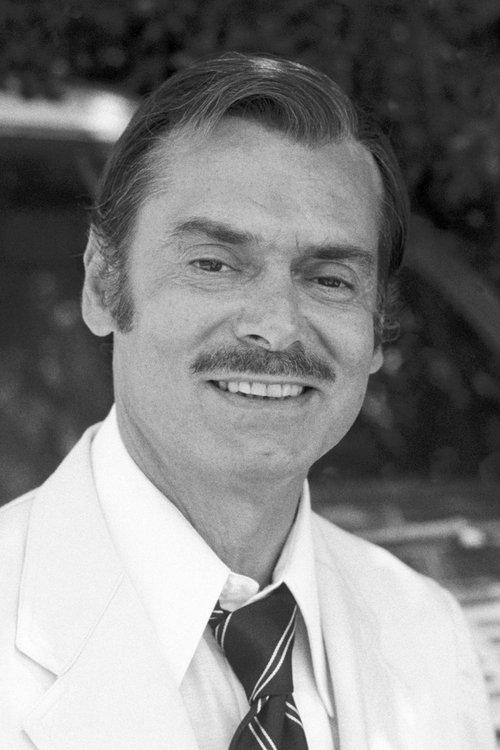 Martin E. Brooks fotoğrafı