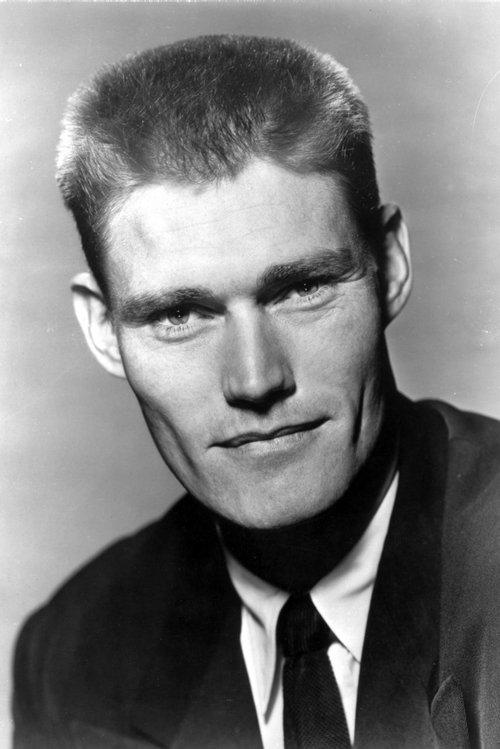 Chuck Connors fotoğrafı