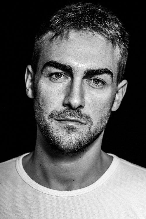Tom Austen fotoğrafı