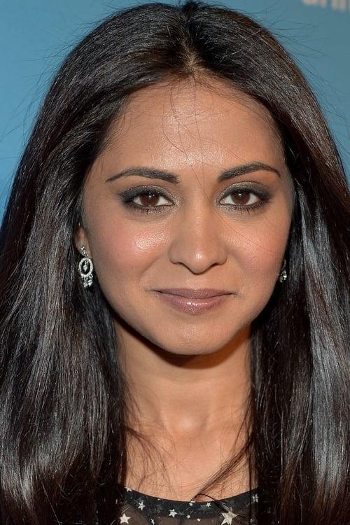 Parminder Nagra fotoğrafı