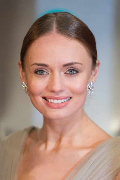 Laura Haddock fotoğrafı