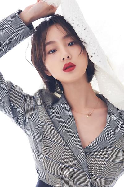 Deng Yuli fotoğrafı