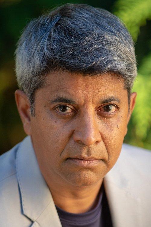 Dhirendra fotoğrafı