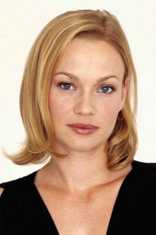 Samantha Mathis fotoğrafı