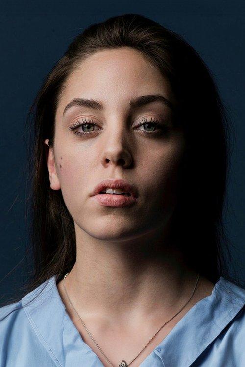 Öykü Karayel fotoğrafı