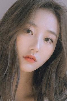 Cha Ji-seul fotoğrafı