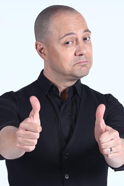 Dan Badea fotoğrafı