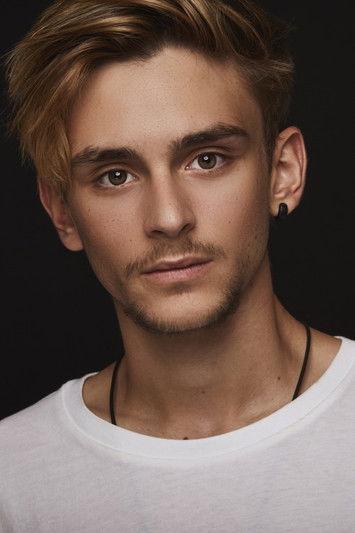 Guillermo Campra fotoğrafı