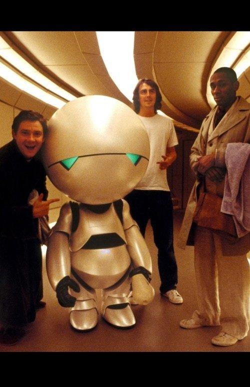 Inside 'The Hitchhiker's Guide to the Galaxy' film afişi