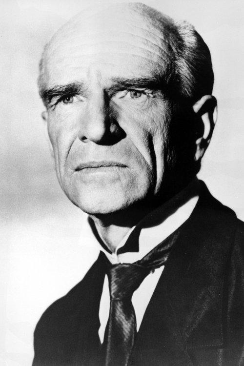 Ian Wolfe fotoğrafı