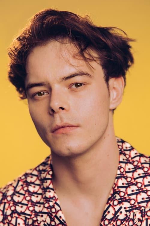 Charlie Heaton fotoğrafı