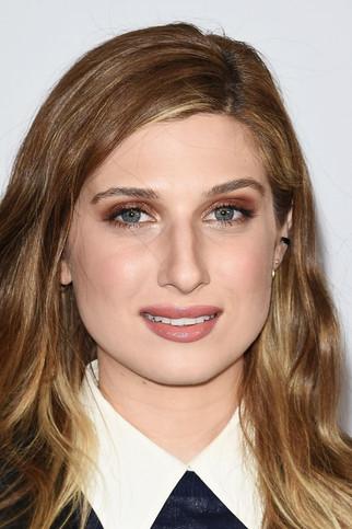 Emily Arlook fotoğrafı