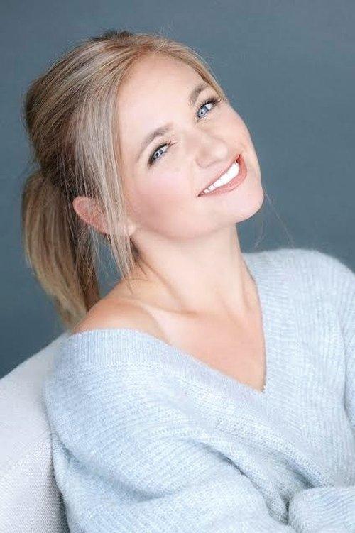 Ivyann Schwan fotoğrafı