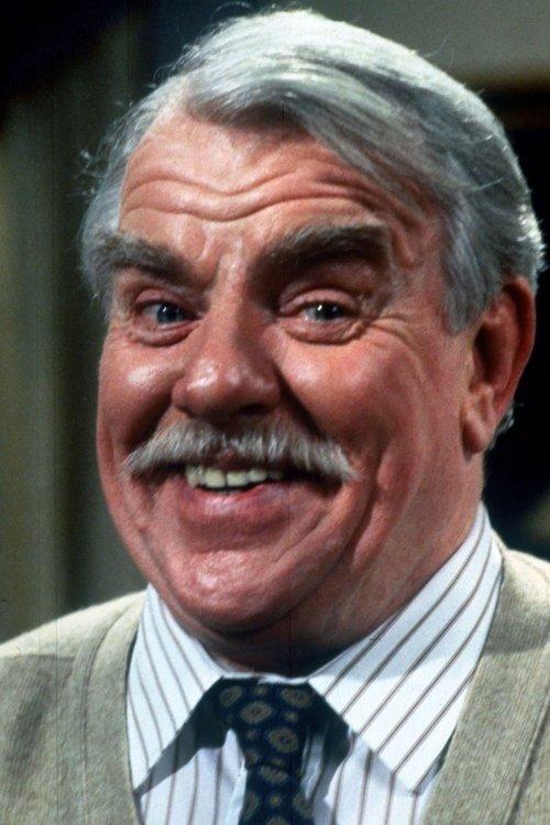 Windsor Davies fotoğrafı