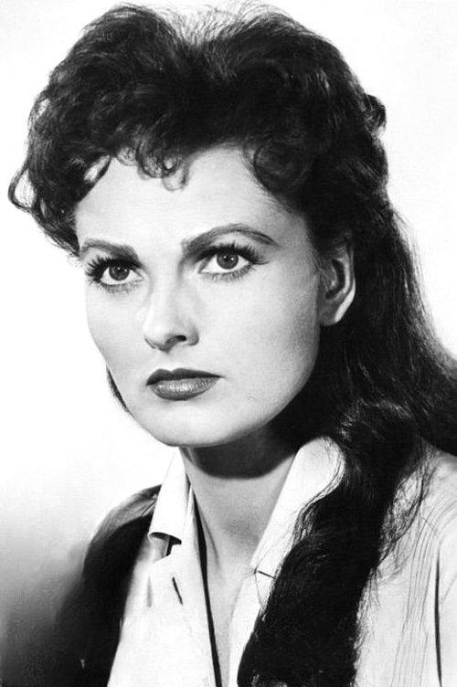 Ursula Thiess fotoğrafı