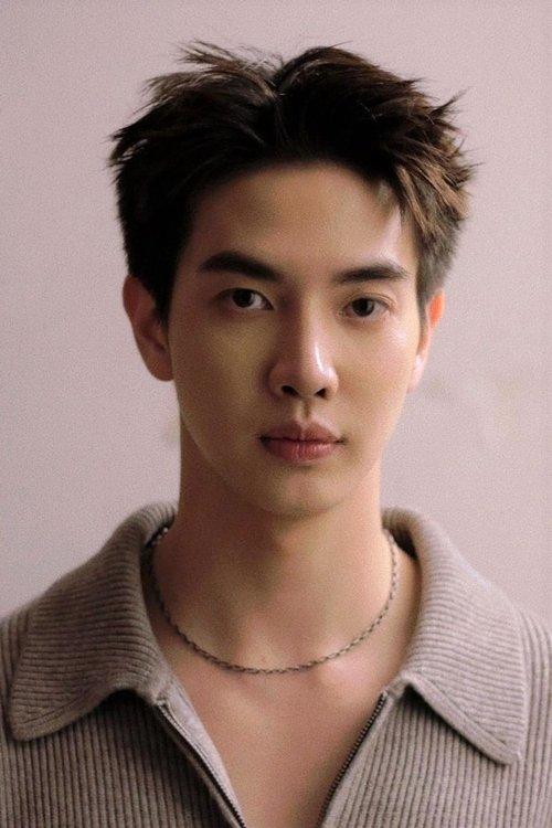 Ratchata Pichetshote fotoğrafı