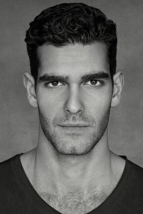 Dino Kelly fotoğrafı